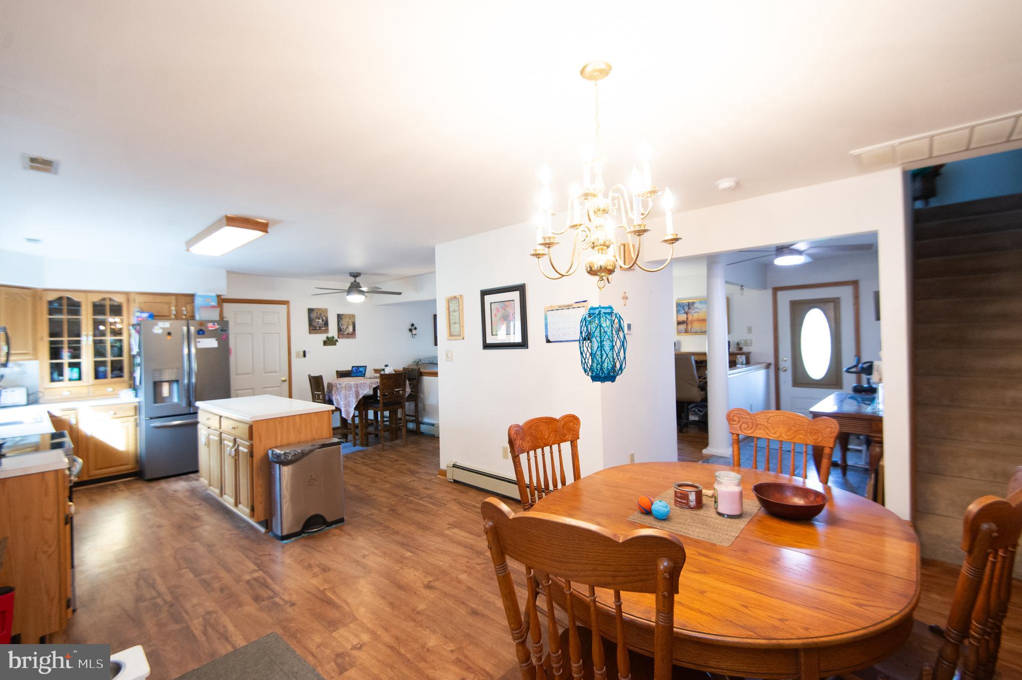 NECK DISTRICT/HUDSON - Residential