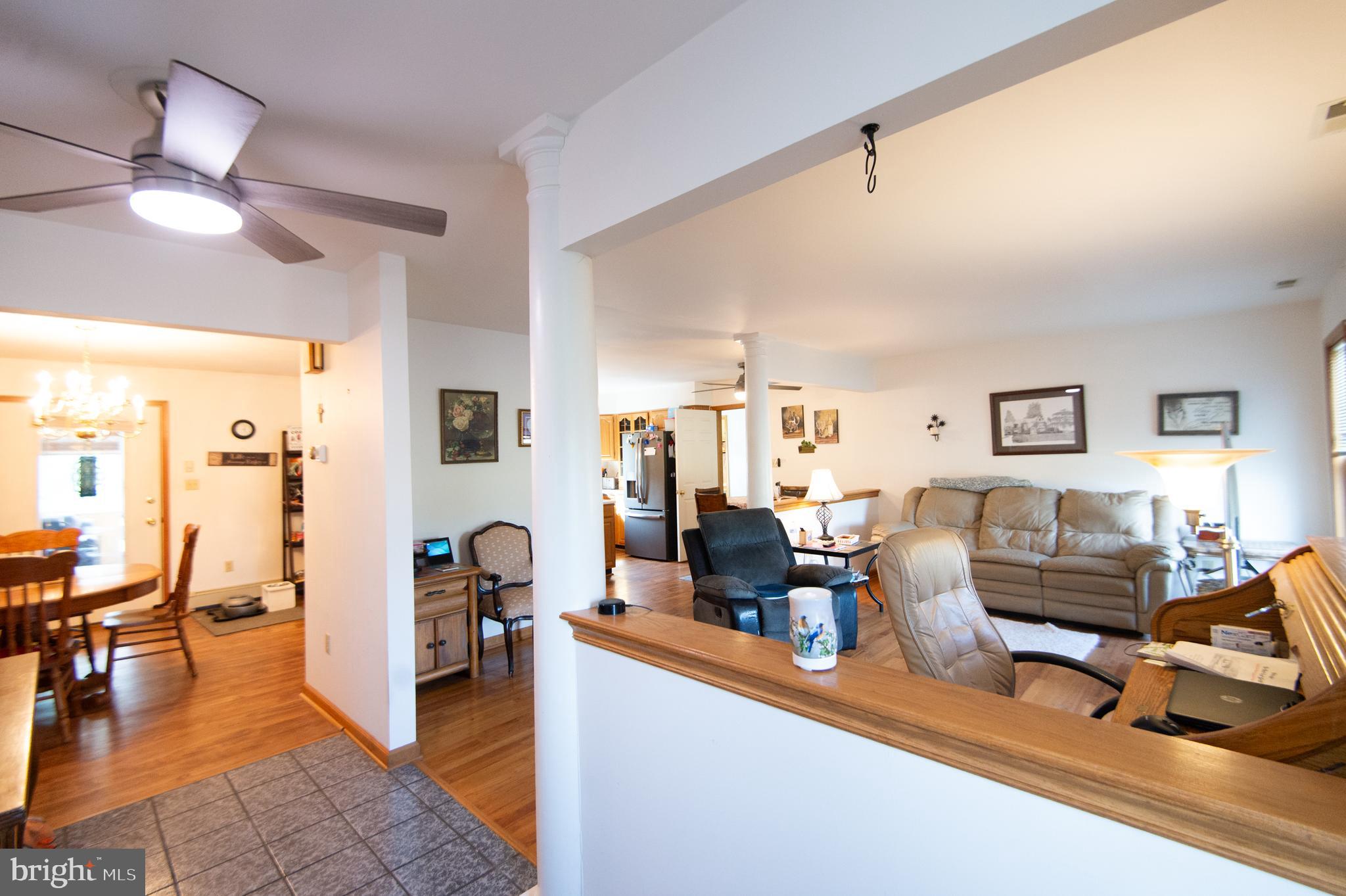 NECK DISTRICT/HUDSON - Residential