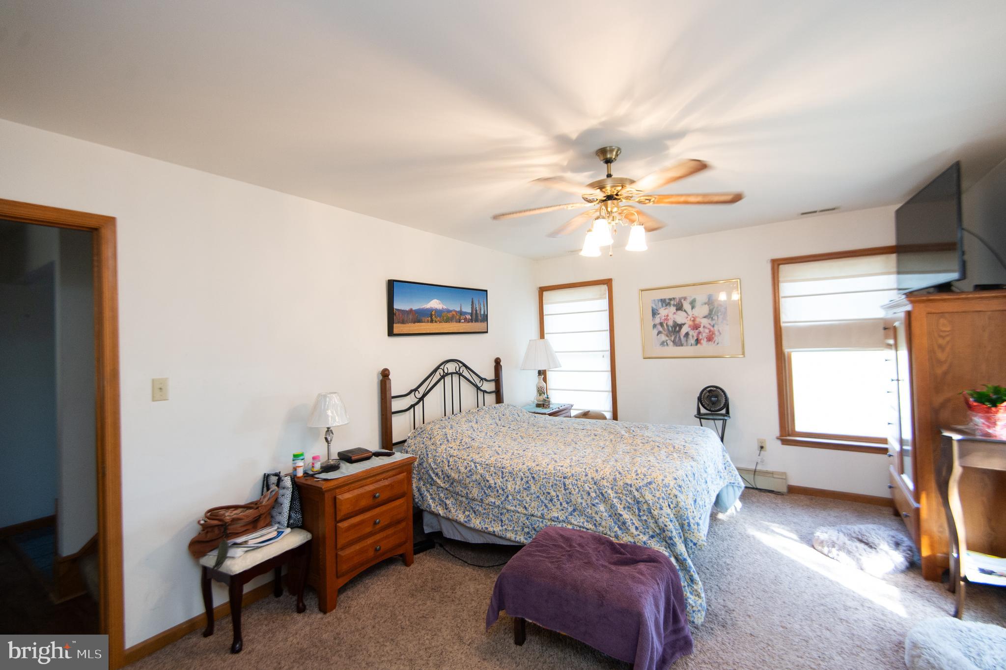 NECK DISTRICT/HUDSON - Residential