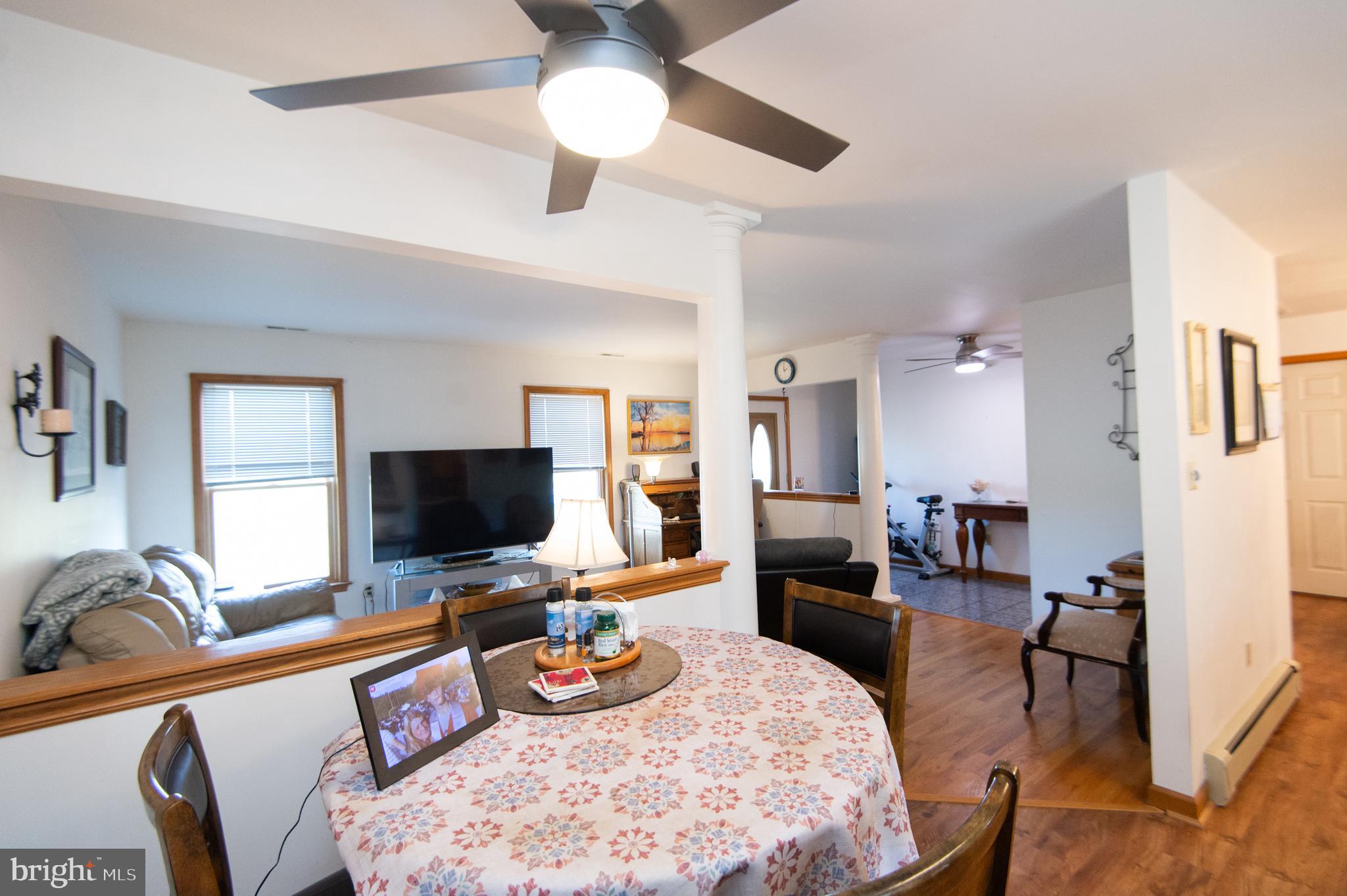 NECK DISTRICT/HUDSON - Residential