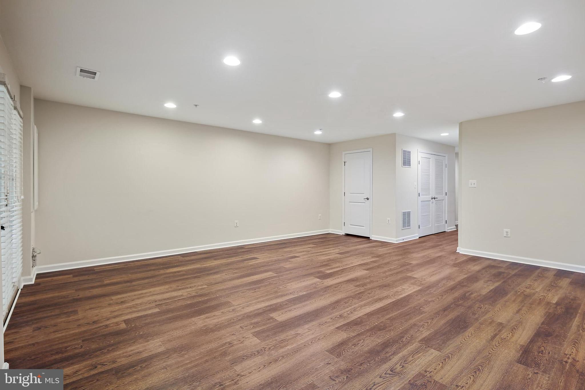 CLARKSBURG VILLAGE - Residential Lease