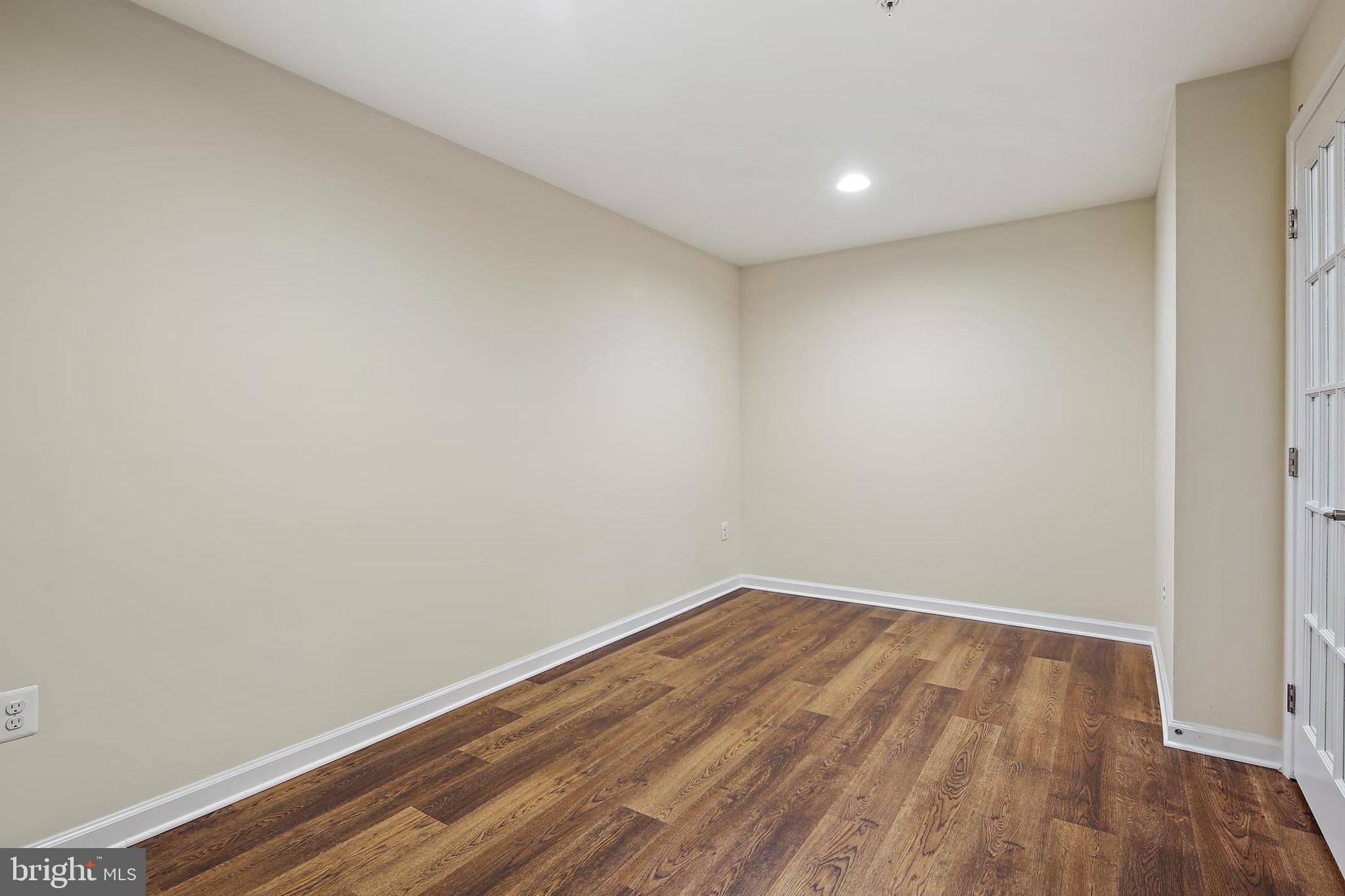 CLARKSBURG VILLAGE - Residential Lease