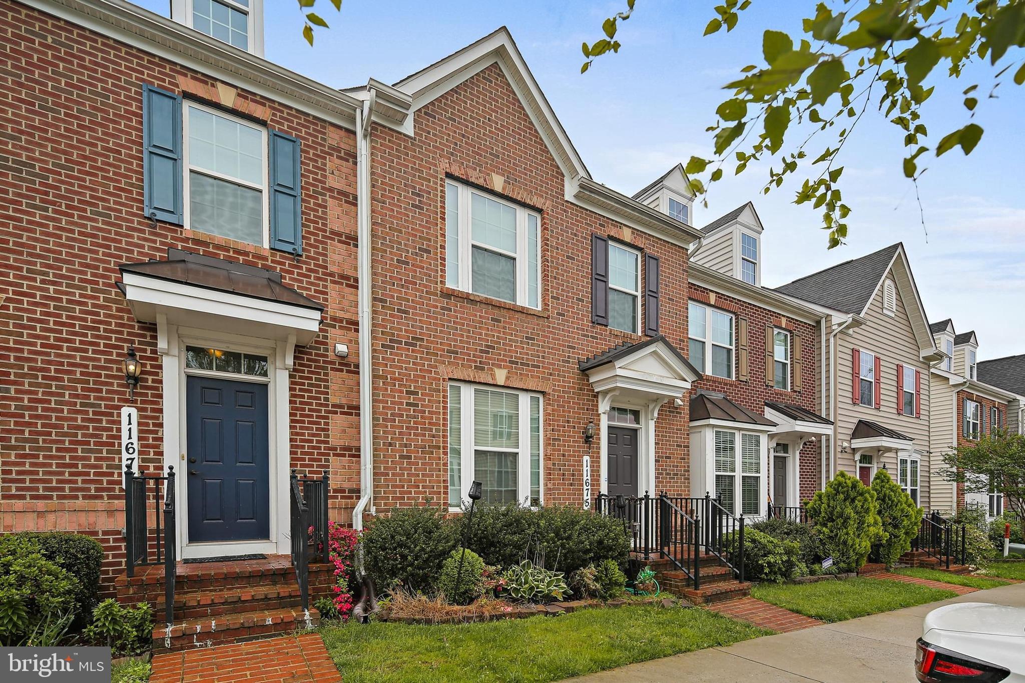 CLARKSBURG VILLAGE - Residential Lease