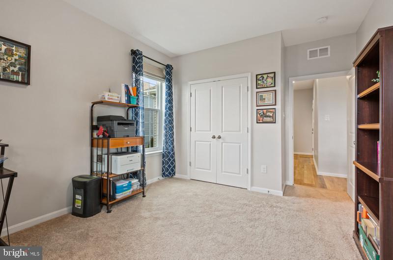 STONEGATE - Residential