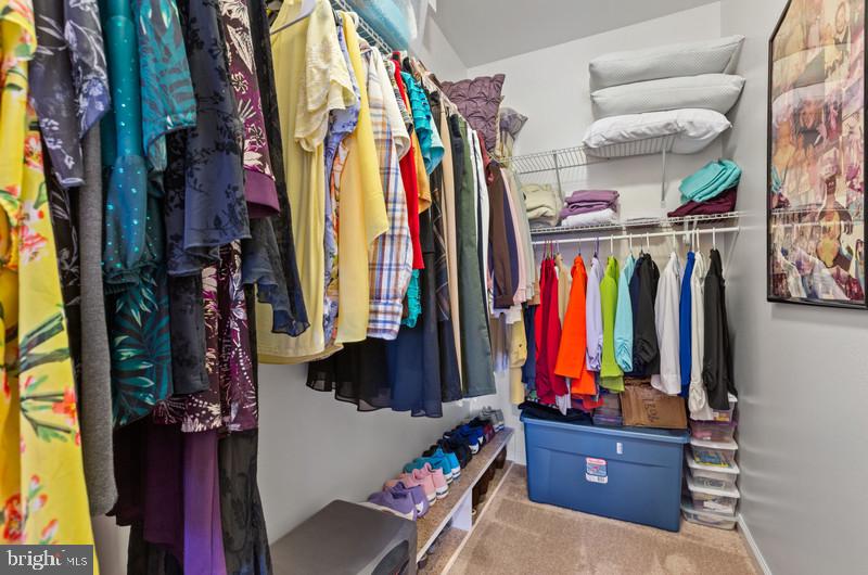 STONEGATE - Residential