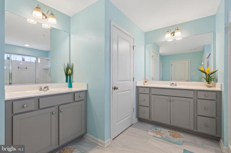 STONEGATE - Residential