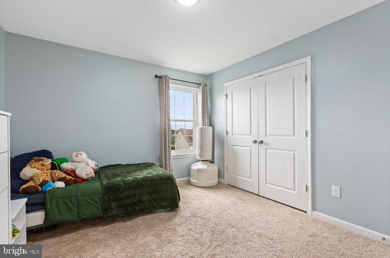 STONEGATE - Residential