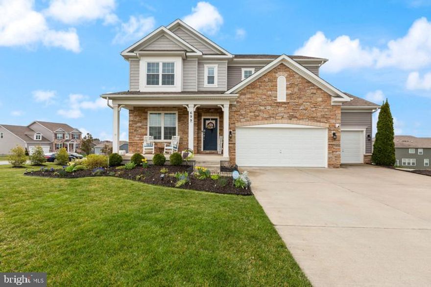 Beautiful colonial in Stonegate of Westminster!   3 completely finished levels.  6  Bedrooms and 5 full baths,  
Bedroom and full bath on every level.  New wide plank flooring throughout main level.  New windows.  Bright rooms.   New deck and patio.  Active Radon System. There is an irrigation system for the entire yard.    Excellent condition - was the original model and has been maintained and updated.  Convenient to Baltimore and DC. This home is definitely move-in ready!