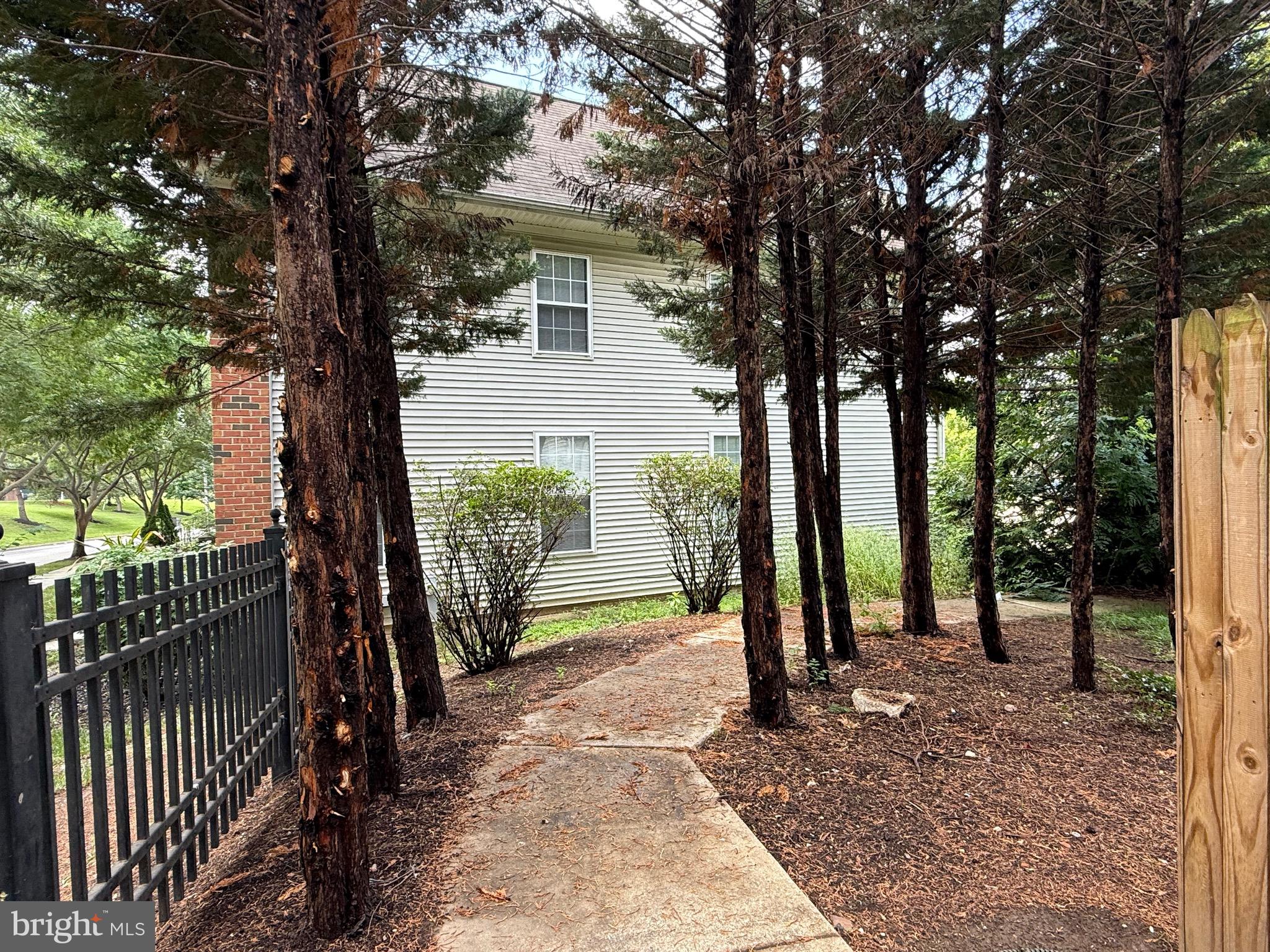 HERITAGE CROSSING - Residential