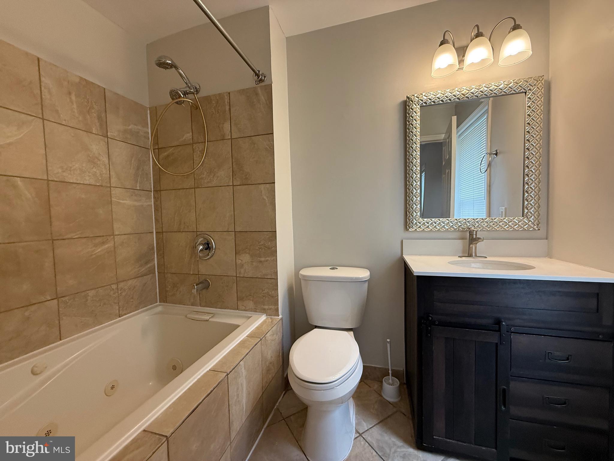 HERITAGE CROSSING - Residential