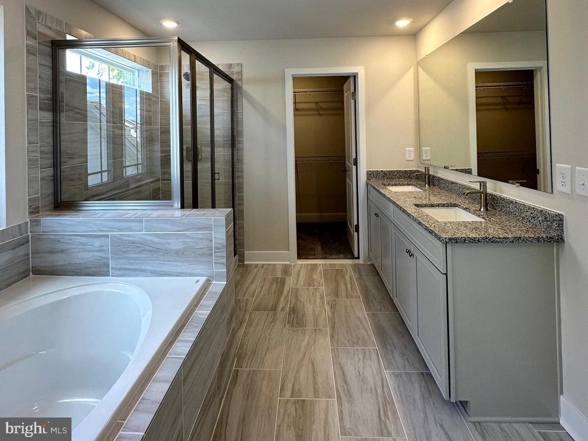 ST CHARLES - Residential