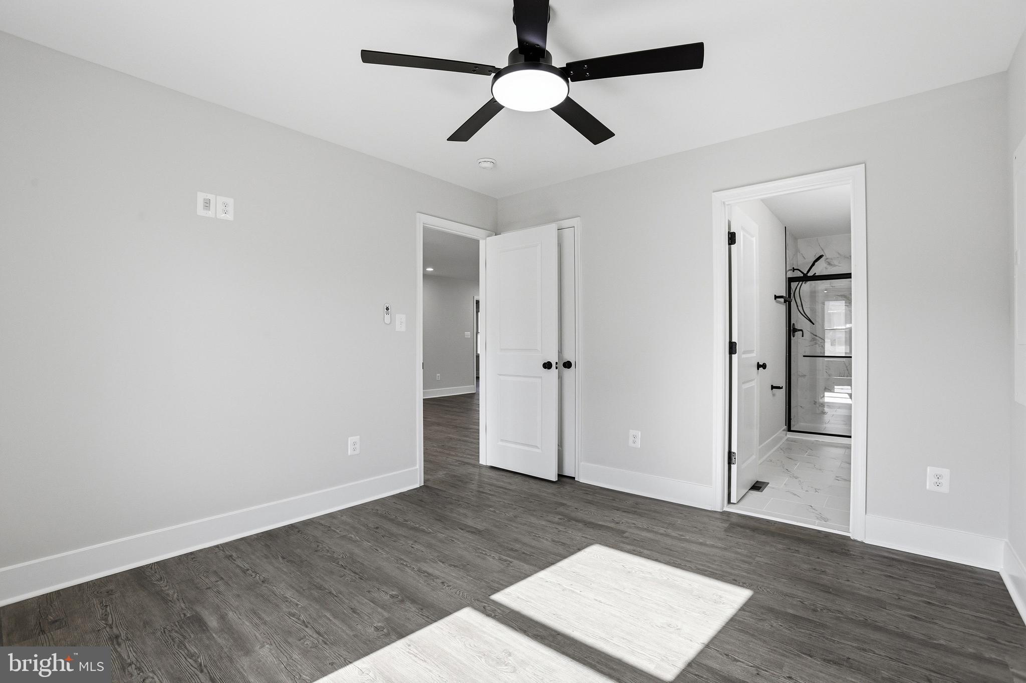 GLEBE HARBOR - Residential