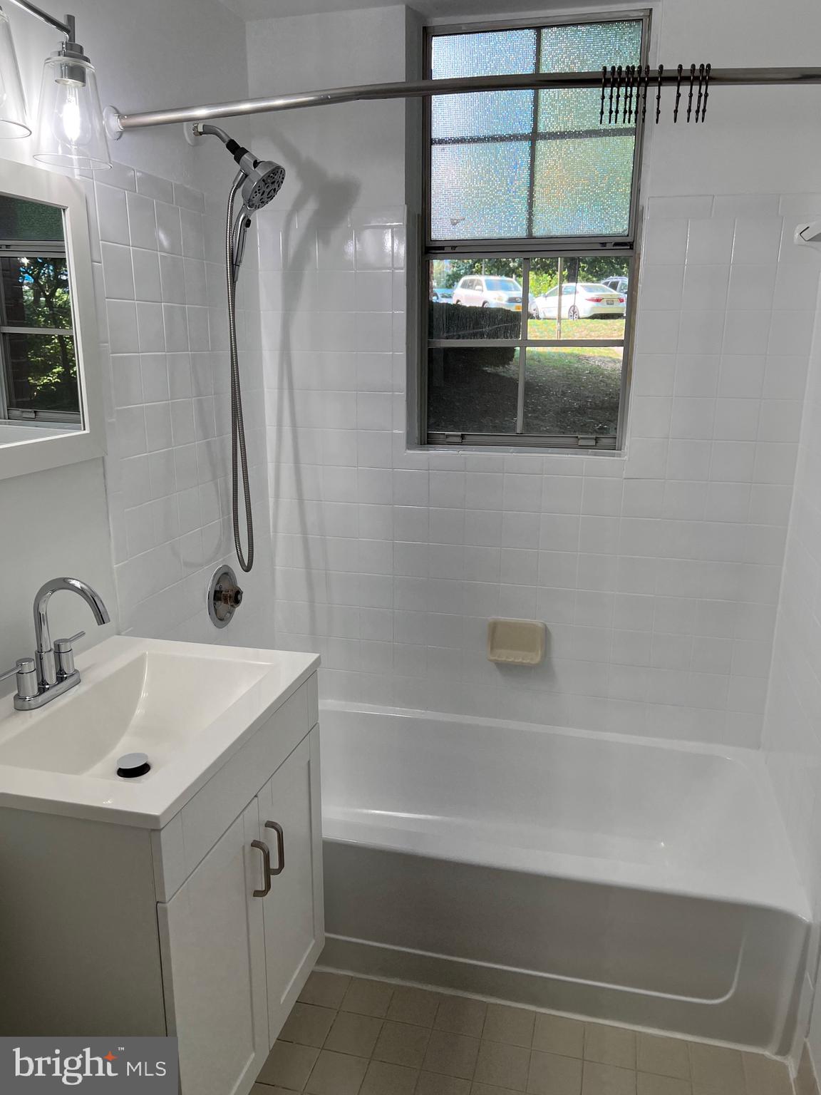 COLONIAL VILLAGE - Residential Lease