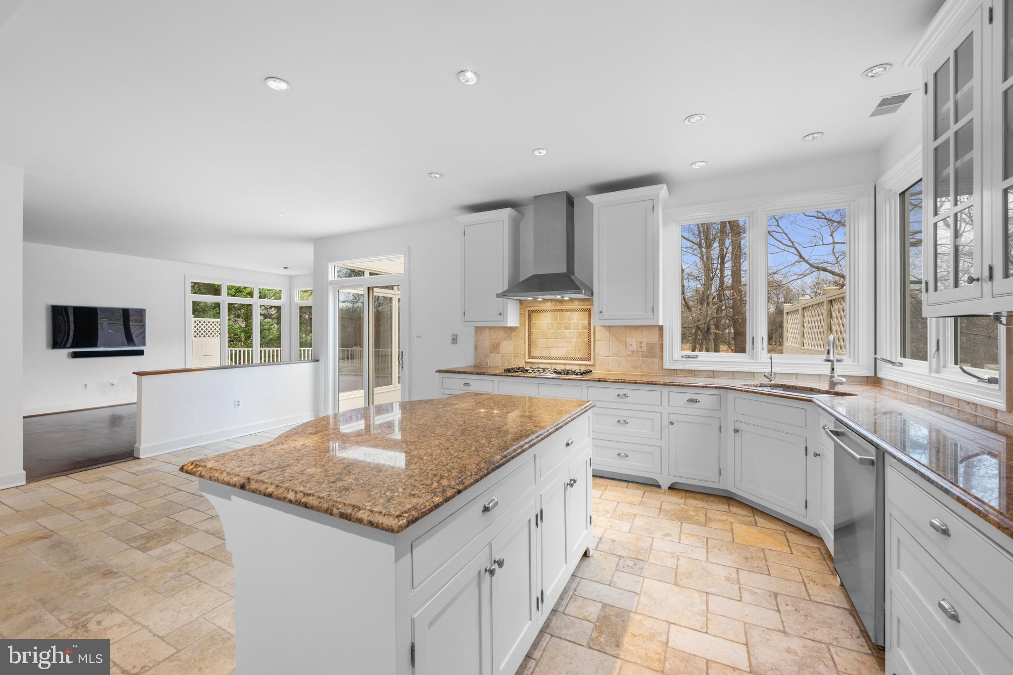 AVENEL - Residential