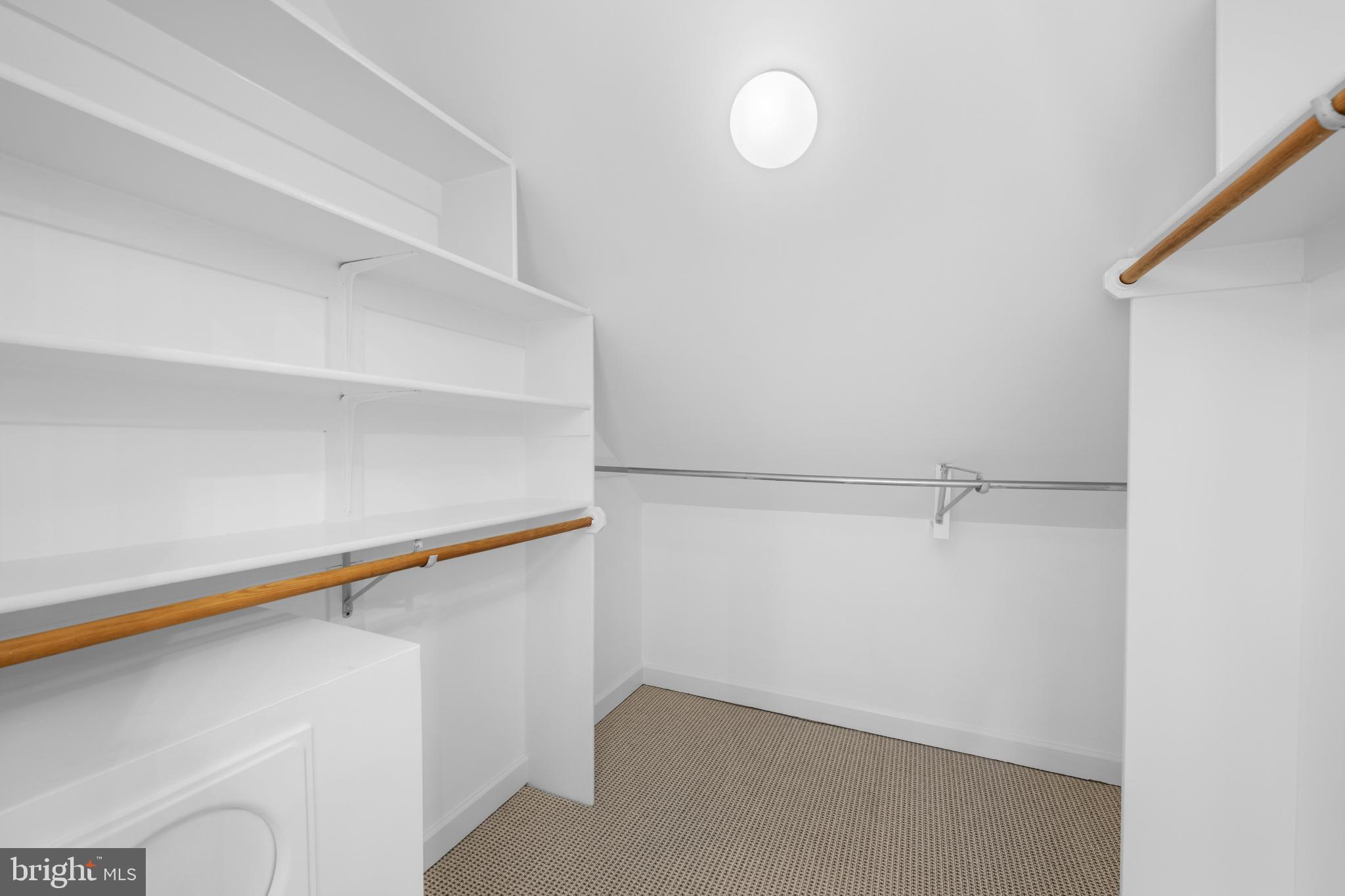 AVENEL - Residential