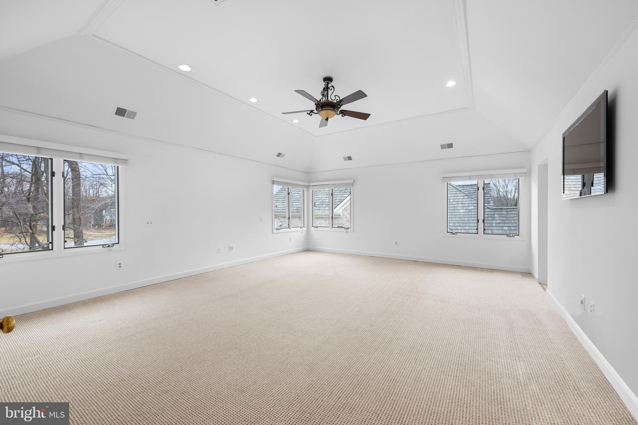 AVENEL - Residential