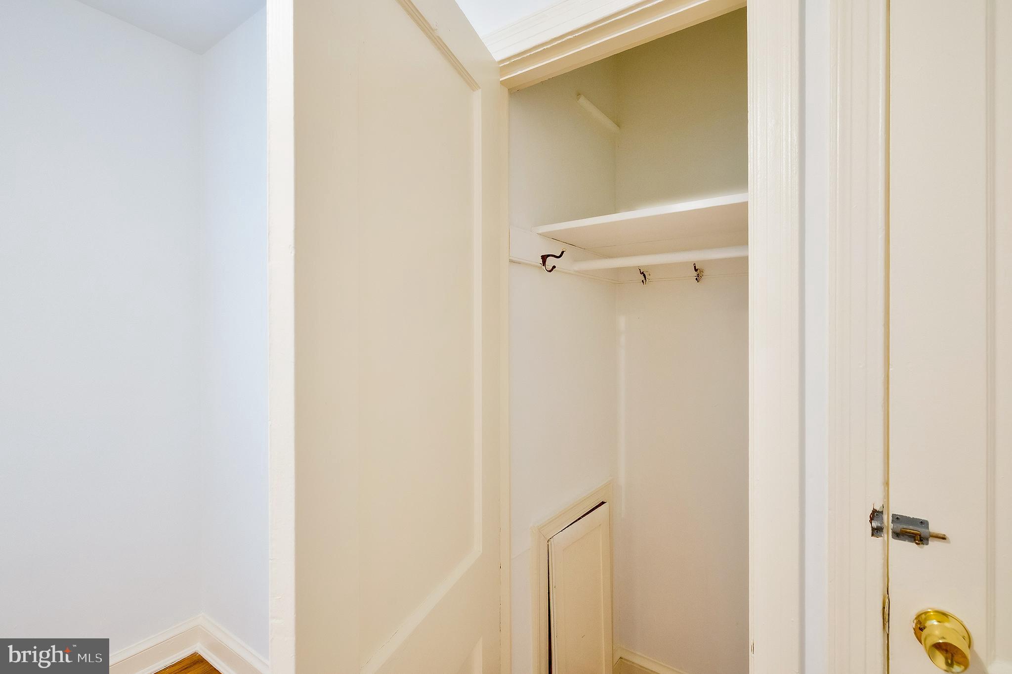 GLOVER PARK - Residential Lease