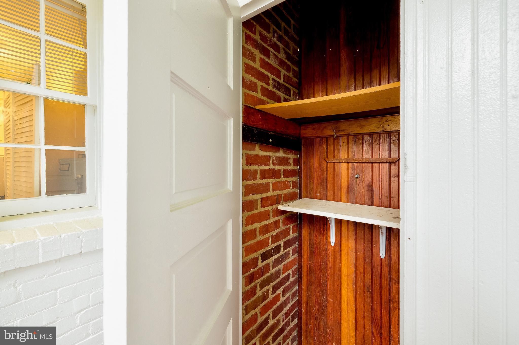 GLOVER PARK - Residential Lease
