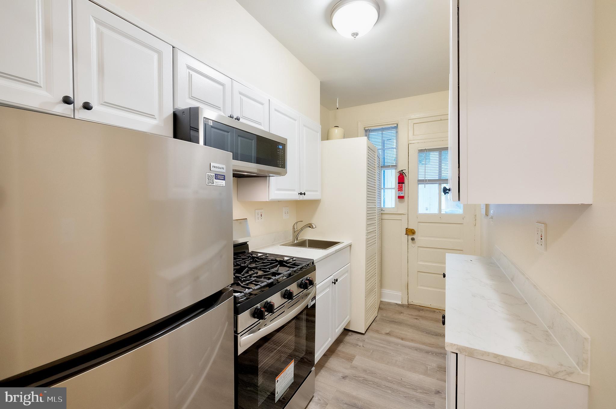 GLOVER PARK - Residential Lease
