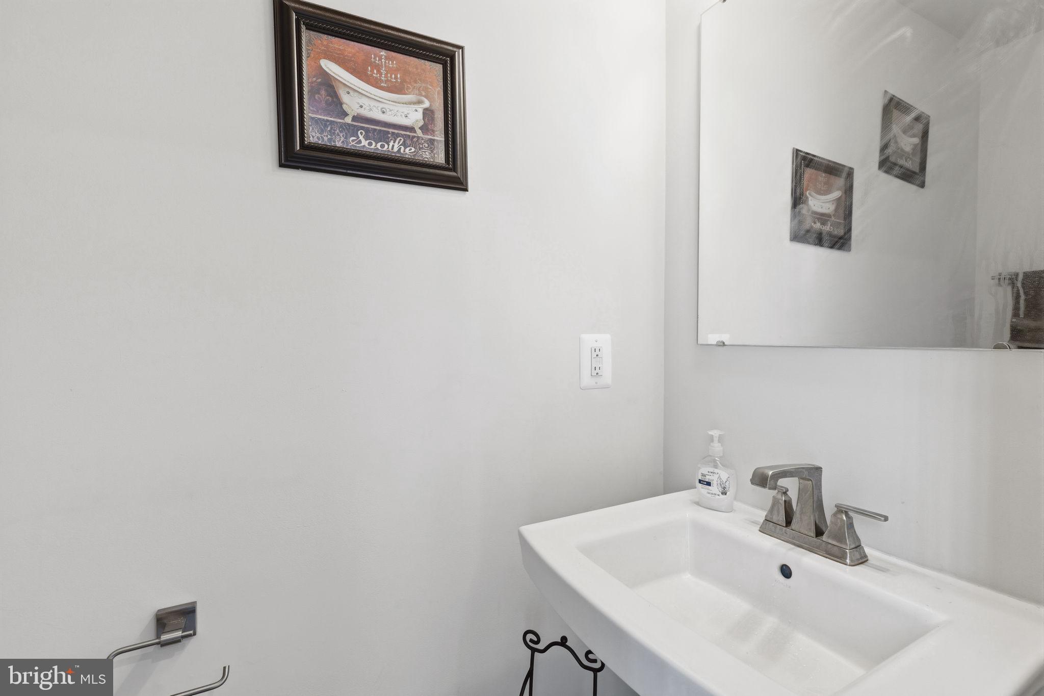 ELKRIDGE CROSSING - Residential