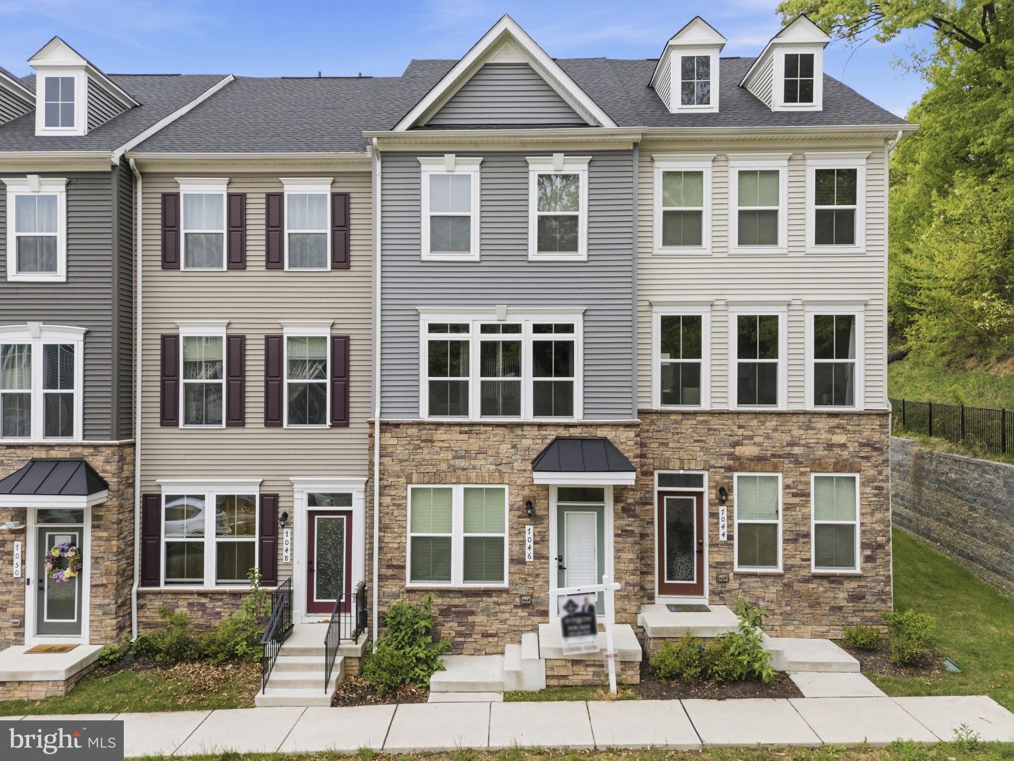 ELKRIDGE CROSSING - Residential