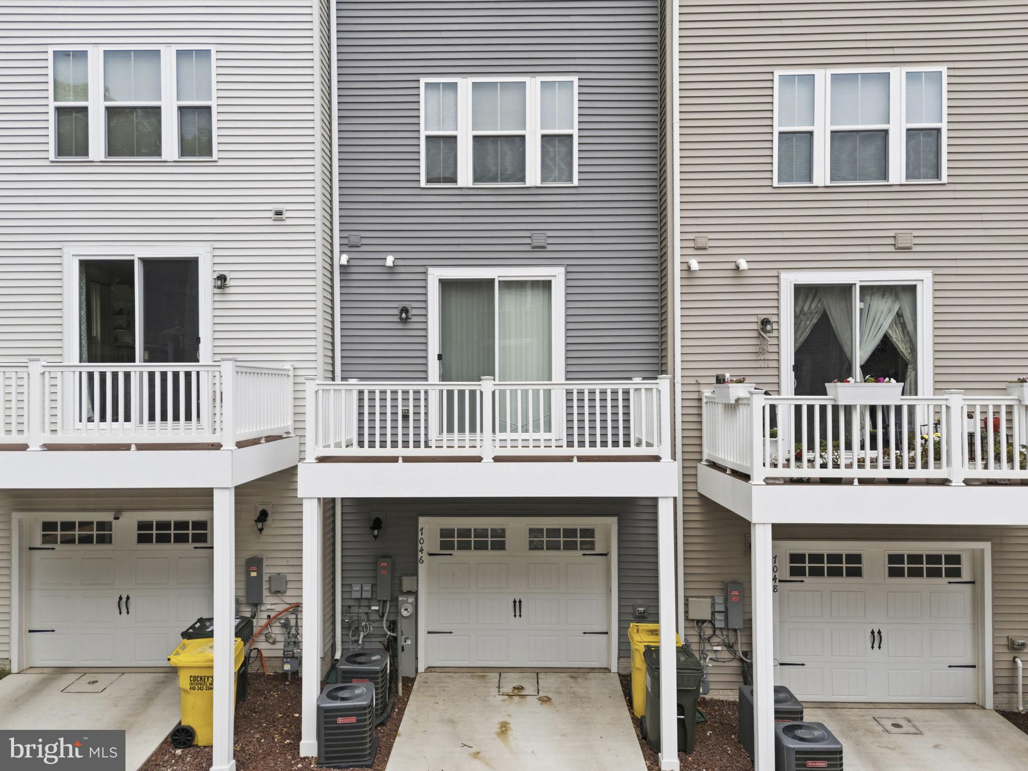 ELKRIDGE CROSSING - Residential