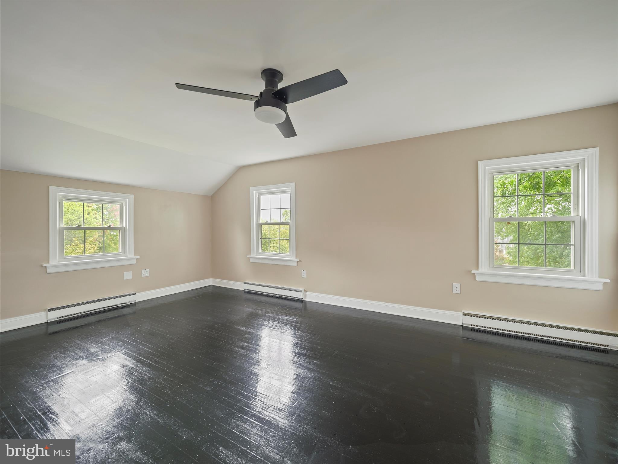 NORTH END - Residential