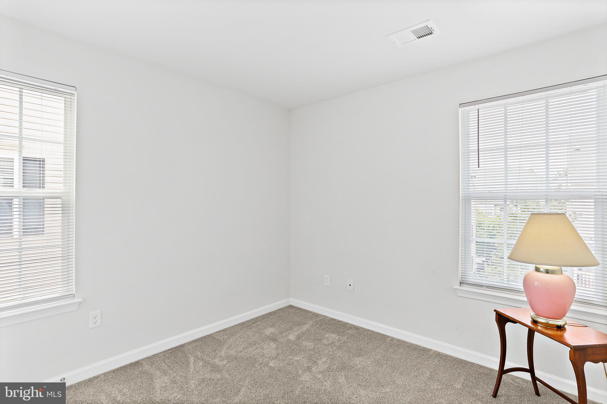 BELMONT STATION - Residential