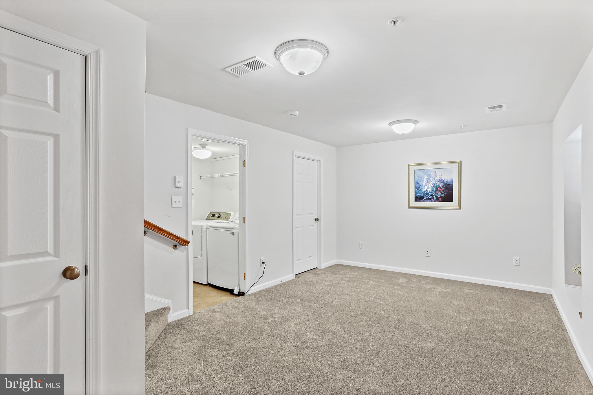 BELMONT STATION - Residential