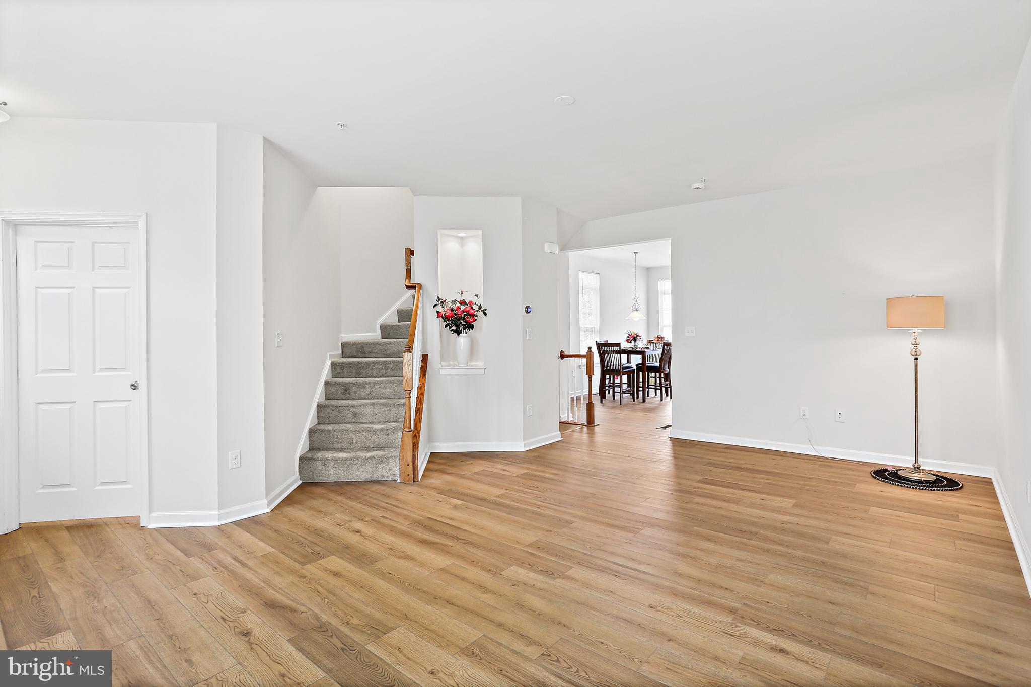 BELMONT STATION - Residential