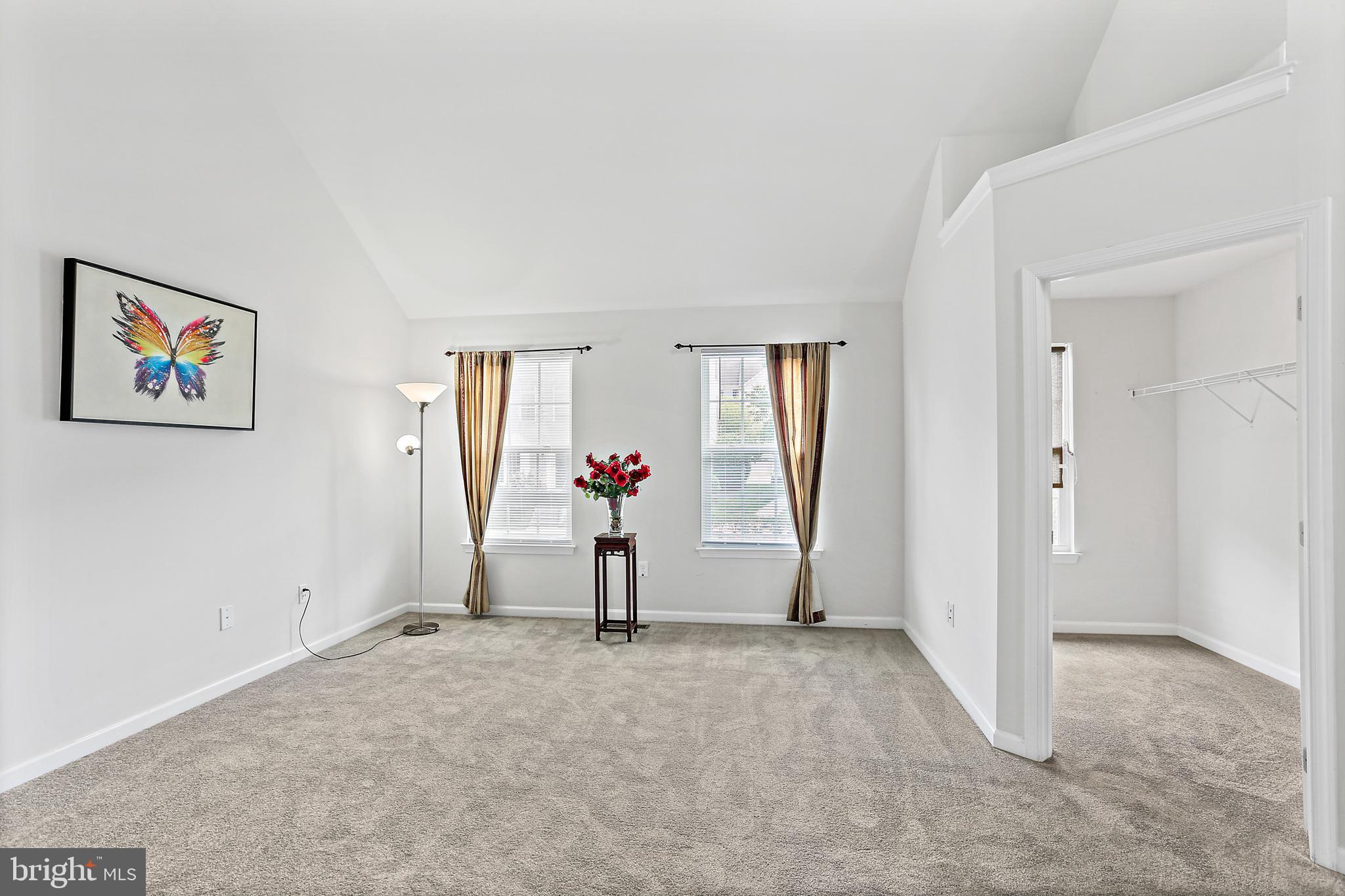 BELMONT STATION - Residential