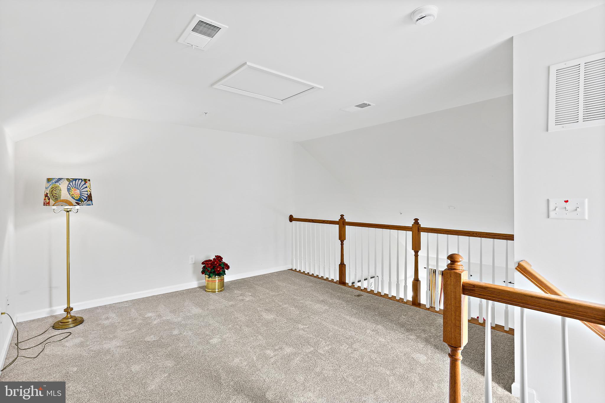 BELMONT STATION - Residential