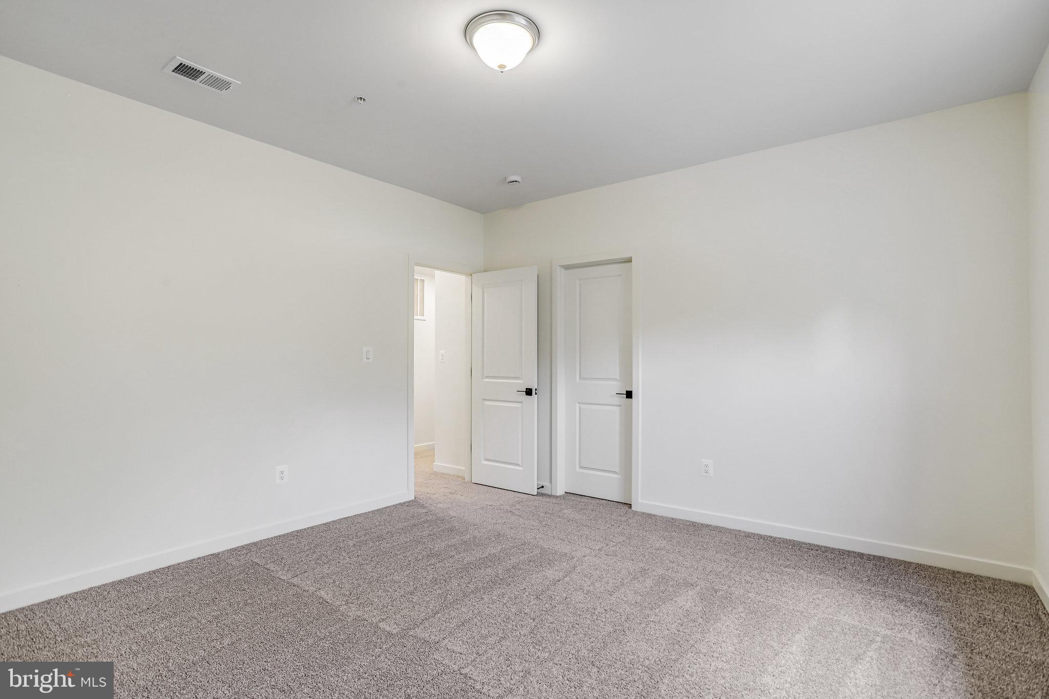 WORTHINGTON GROVE - Residential