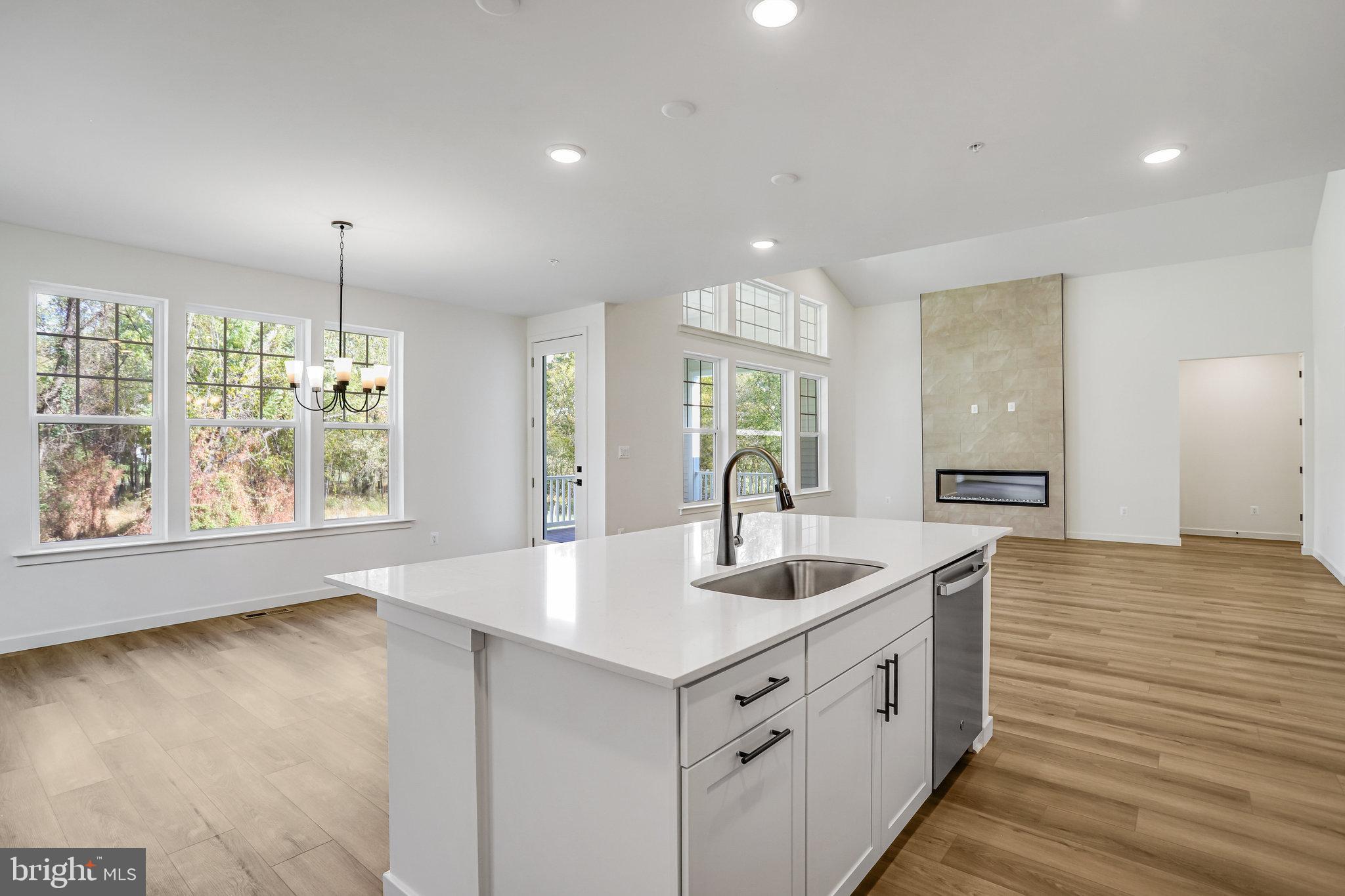 WORTHINGTON GROVE - Residential