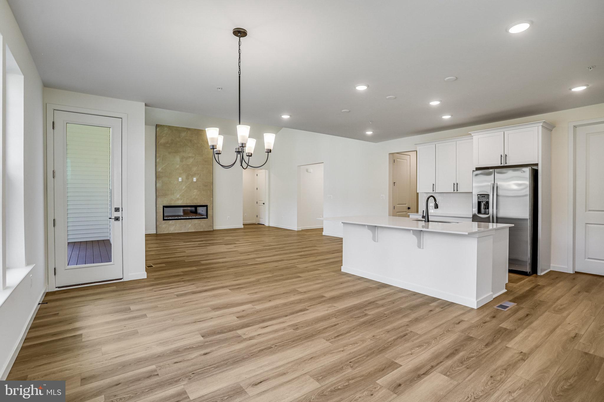 WORTHINGTON GROVE - Residential