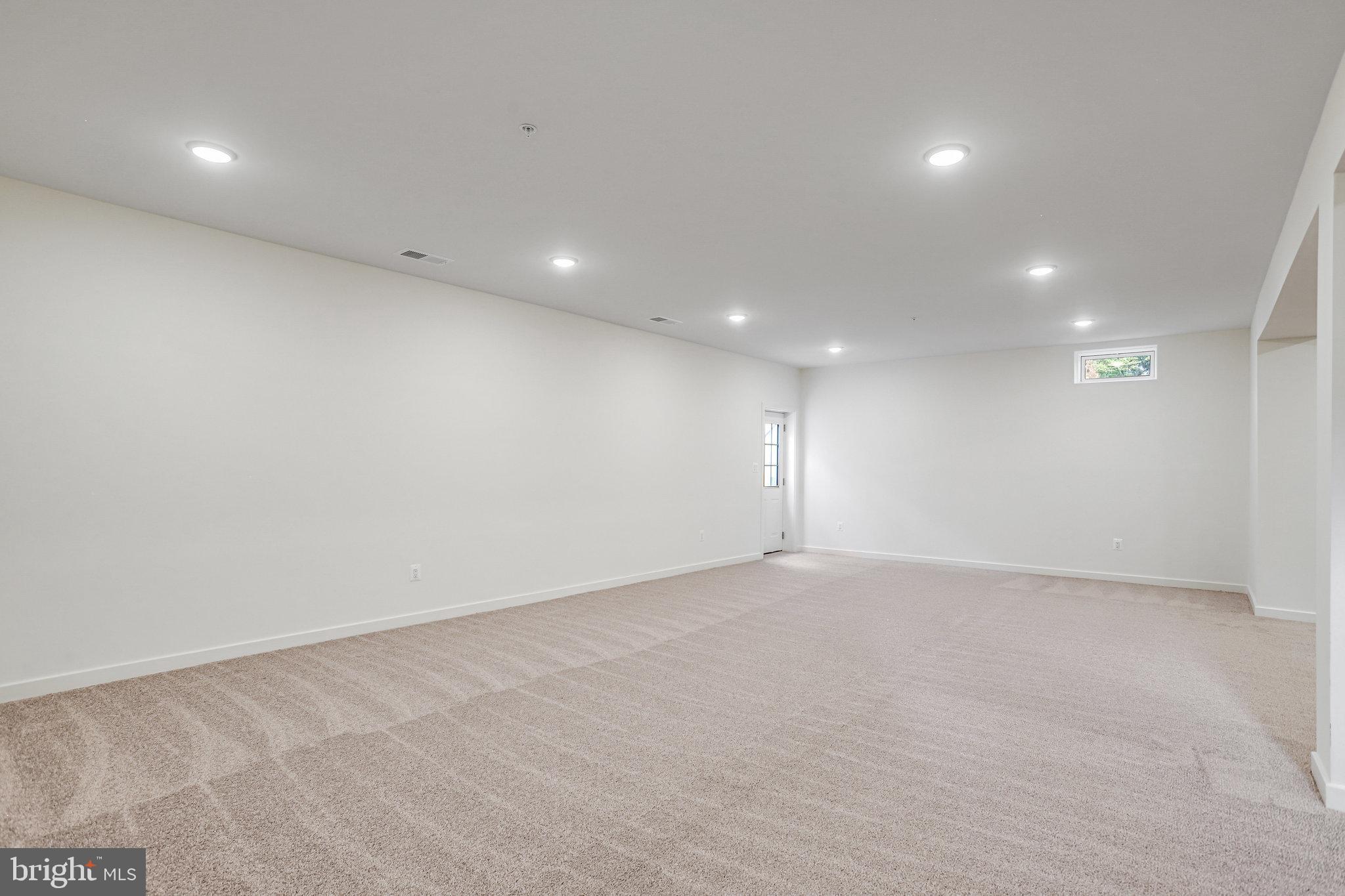 WORTHINGTON GROVE - Residential