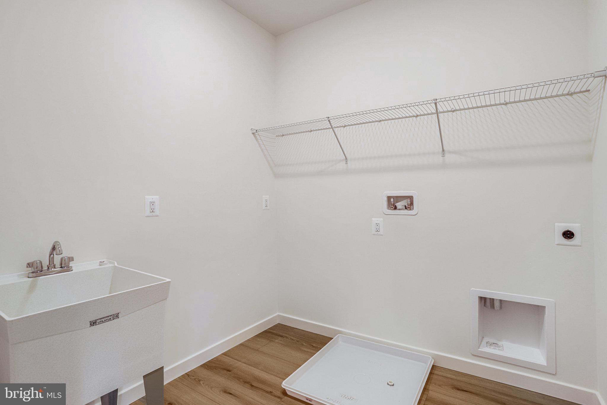 WORTHINGTON GROVE - Residential