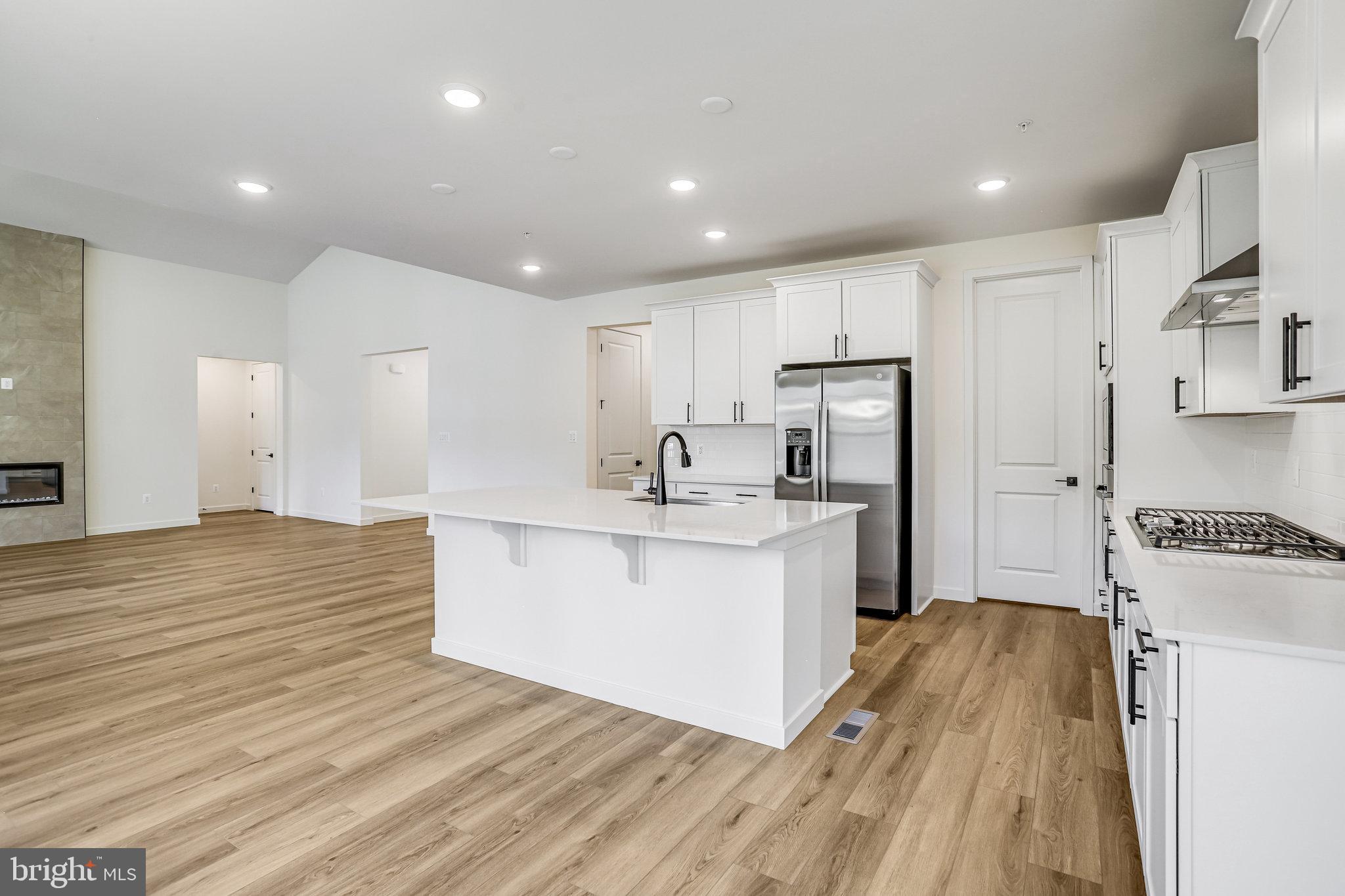 WORTHINGTON GROVE - Residential