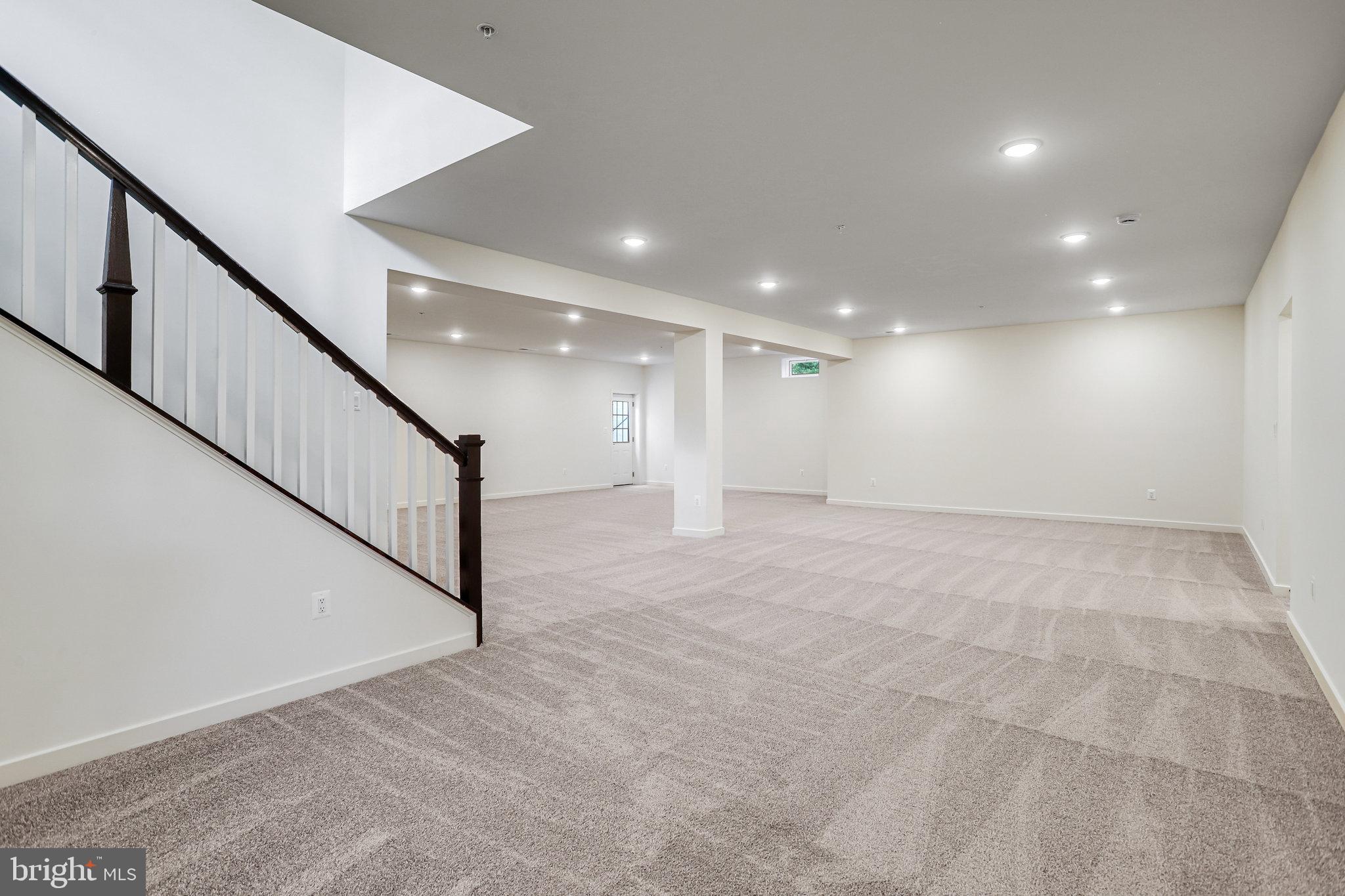 WORTHINGTON GROVE - Residential