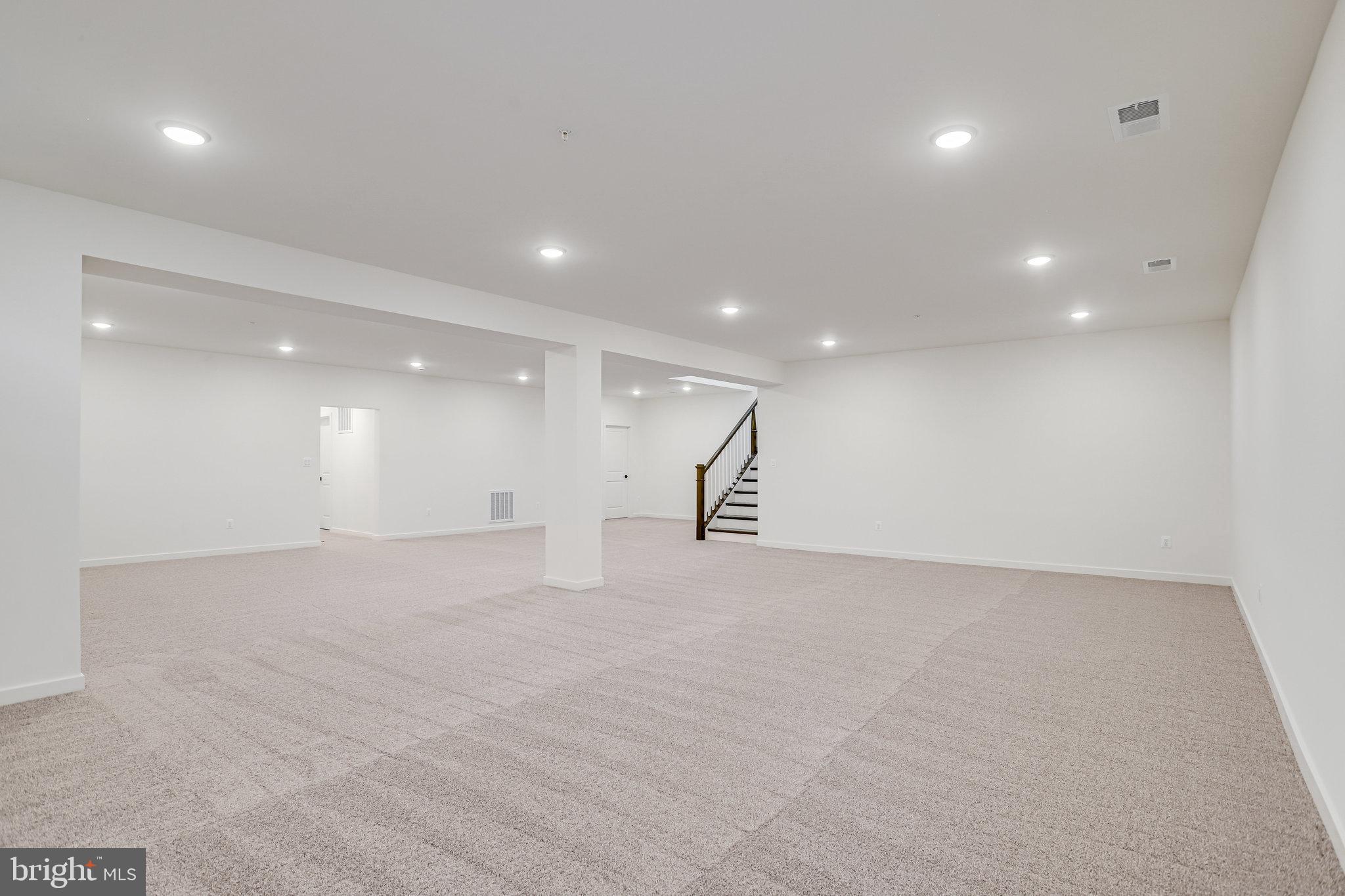 WORTHINGTON GROVE - Residential