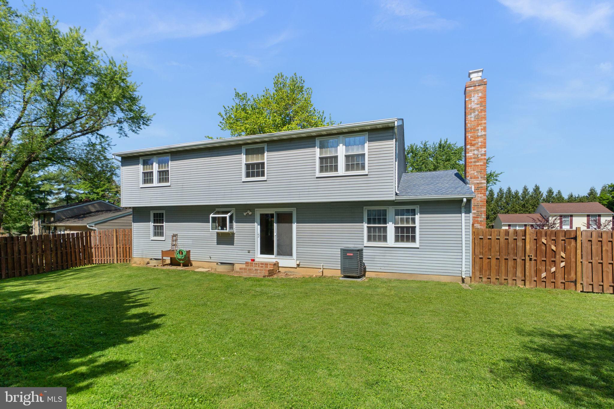 GLADE MANOR - Residential