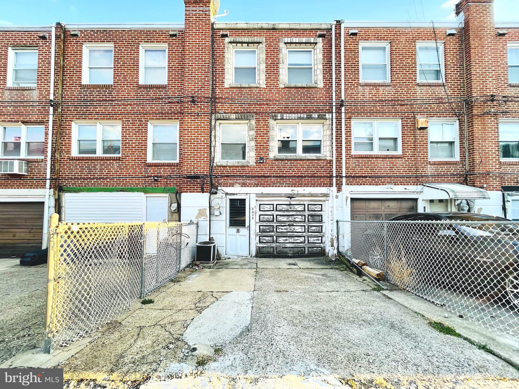 MAYFAIR - Residential