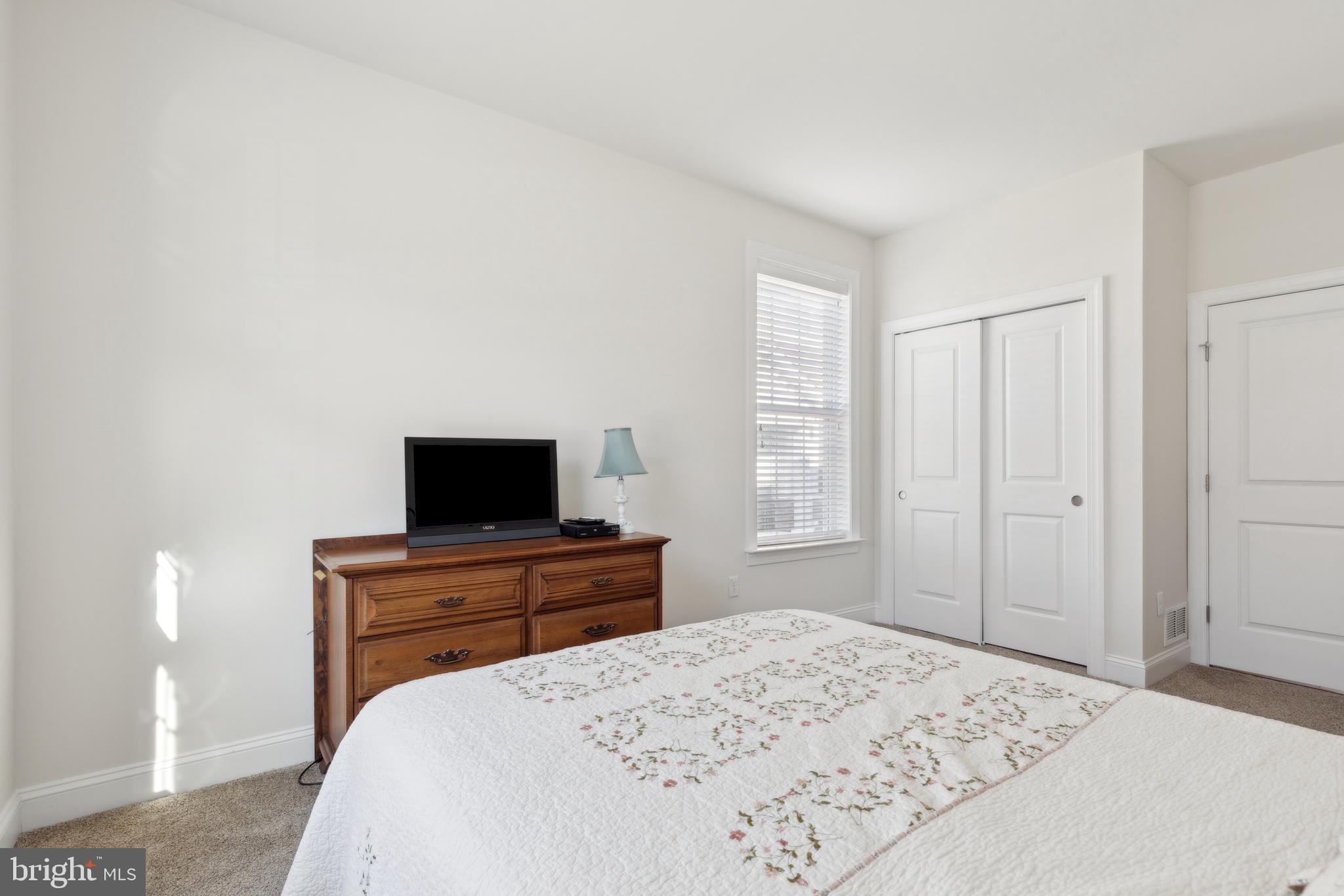 BAY BRIDGE COVE - Residential