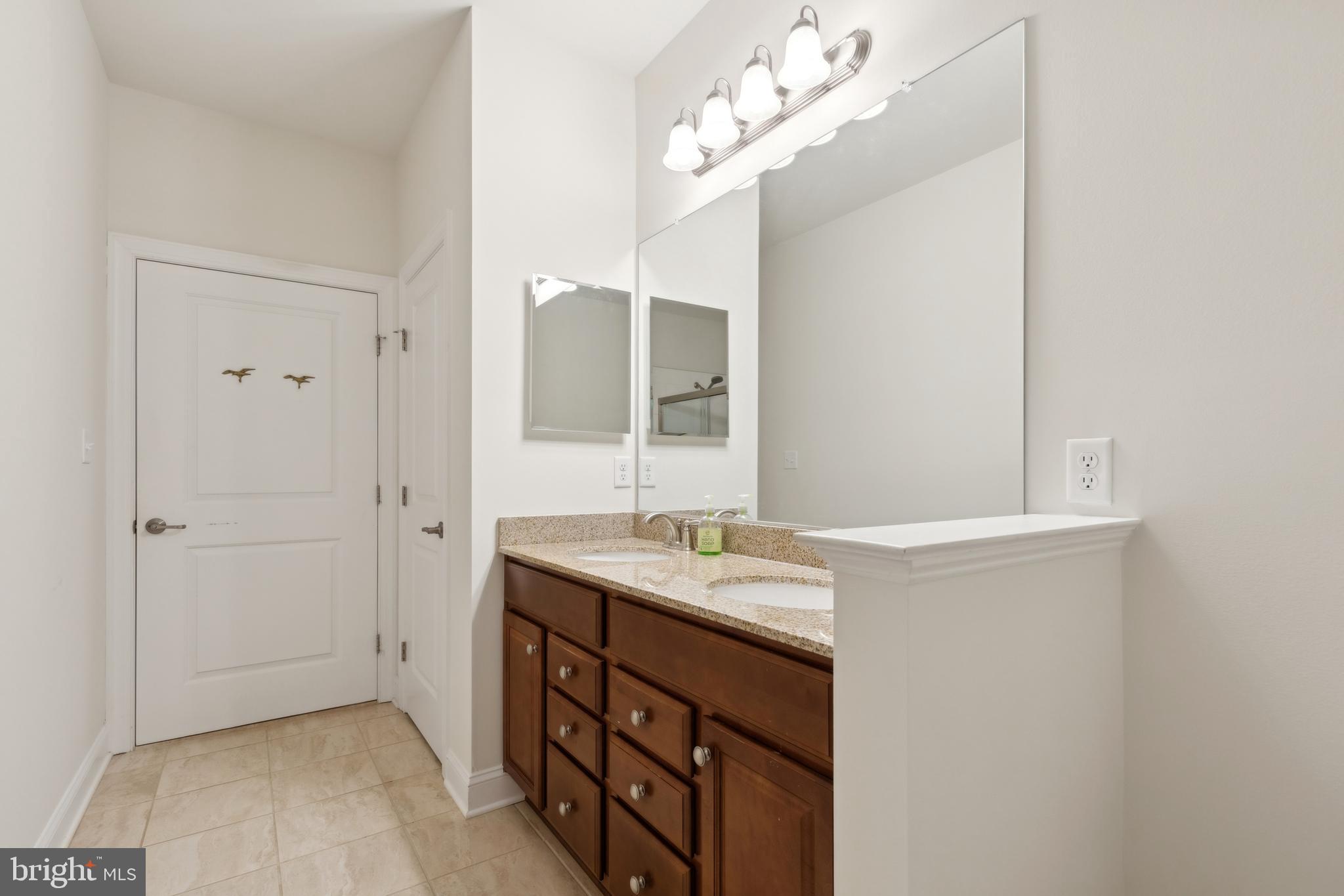 BAY BRIDGE COVE - Residential