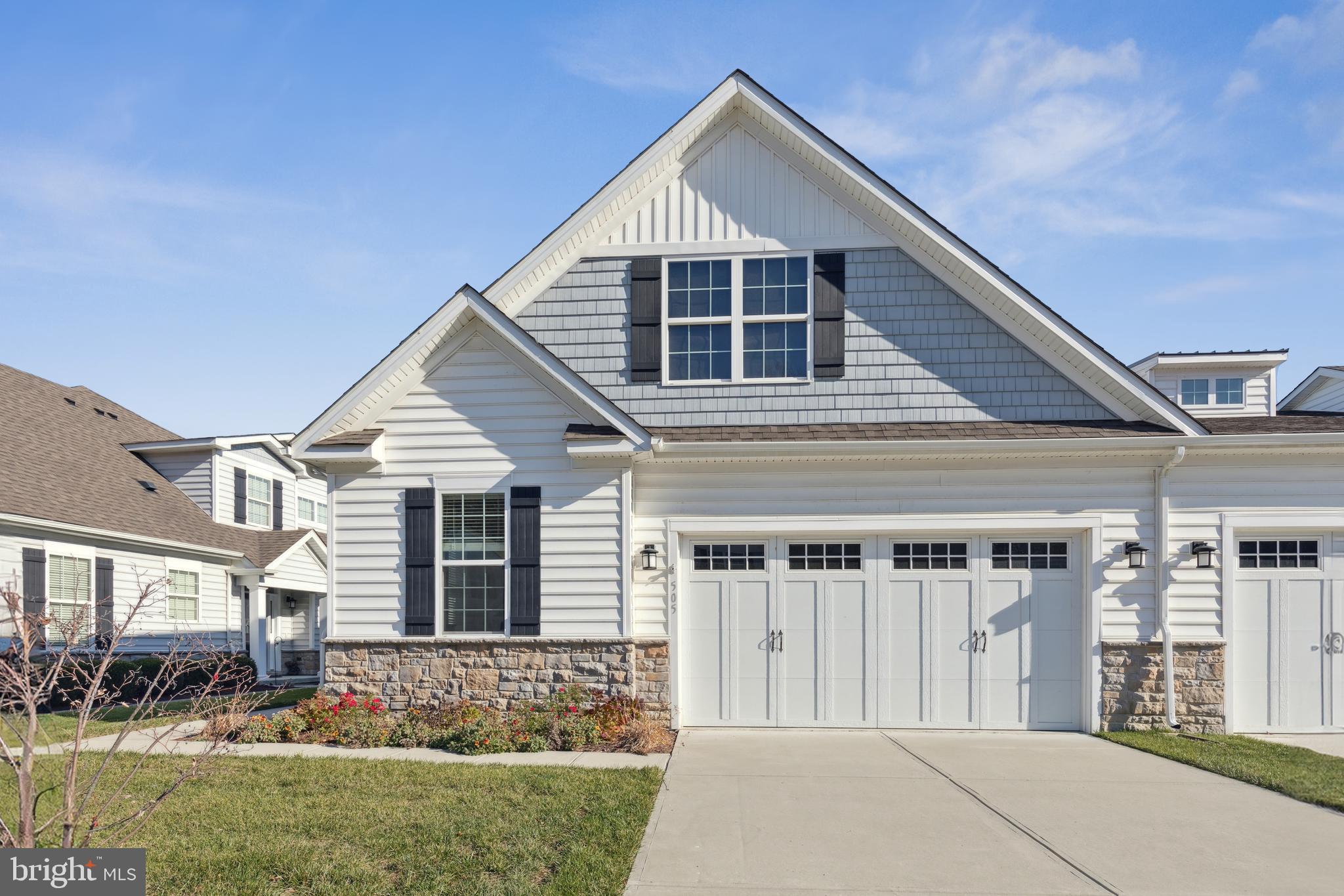 BAY BRIDGE COVE - Residential