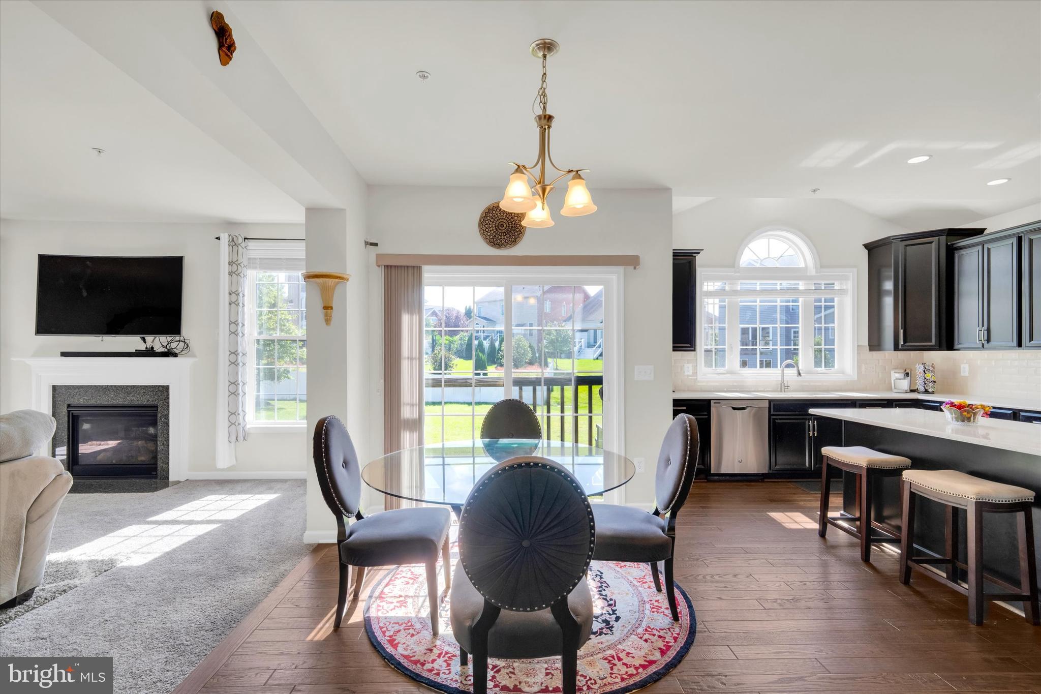 MARLBORO RIDGE - Residential