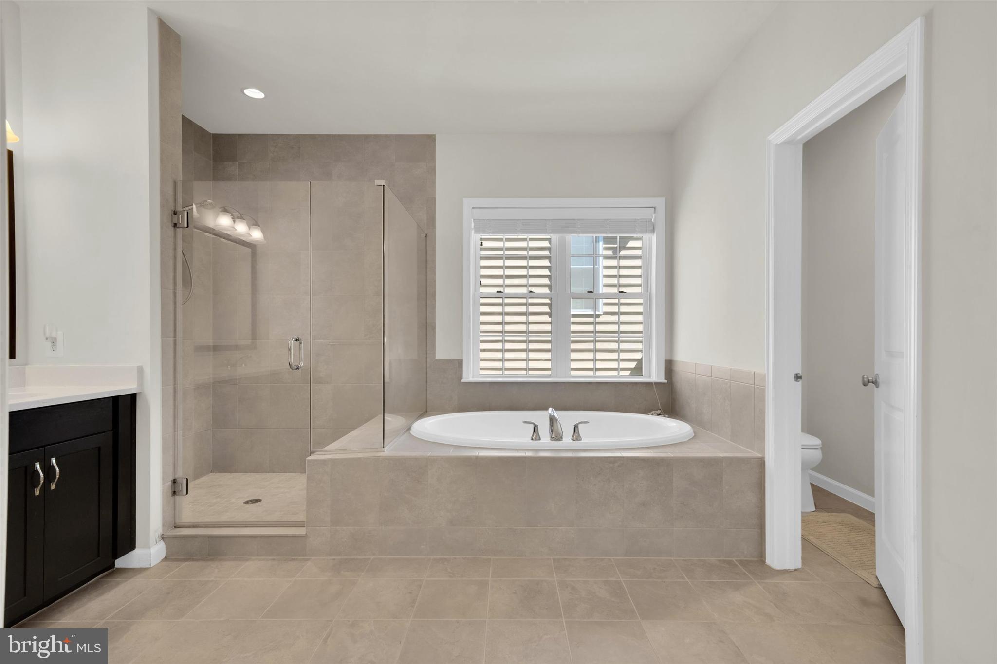 MARLBORO RIDGE - Residential