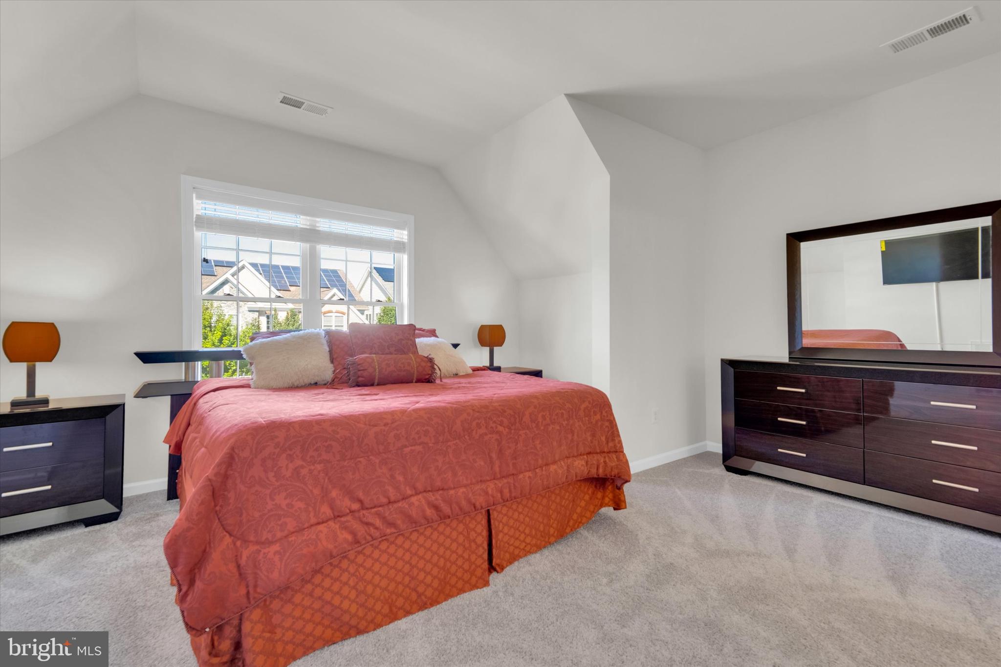 MARLBORO RIDGE - Residential