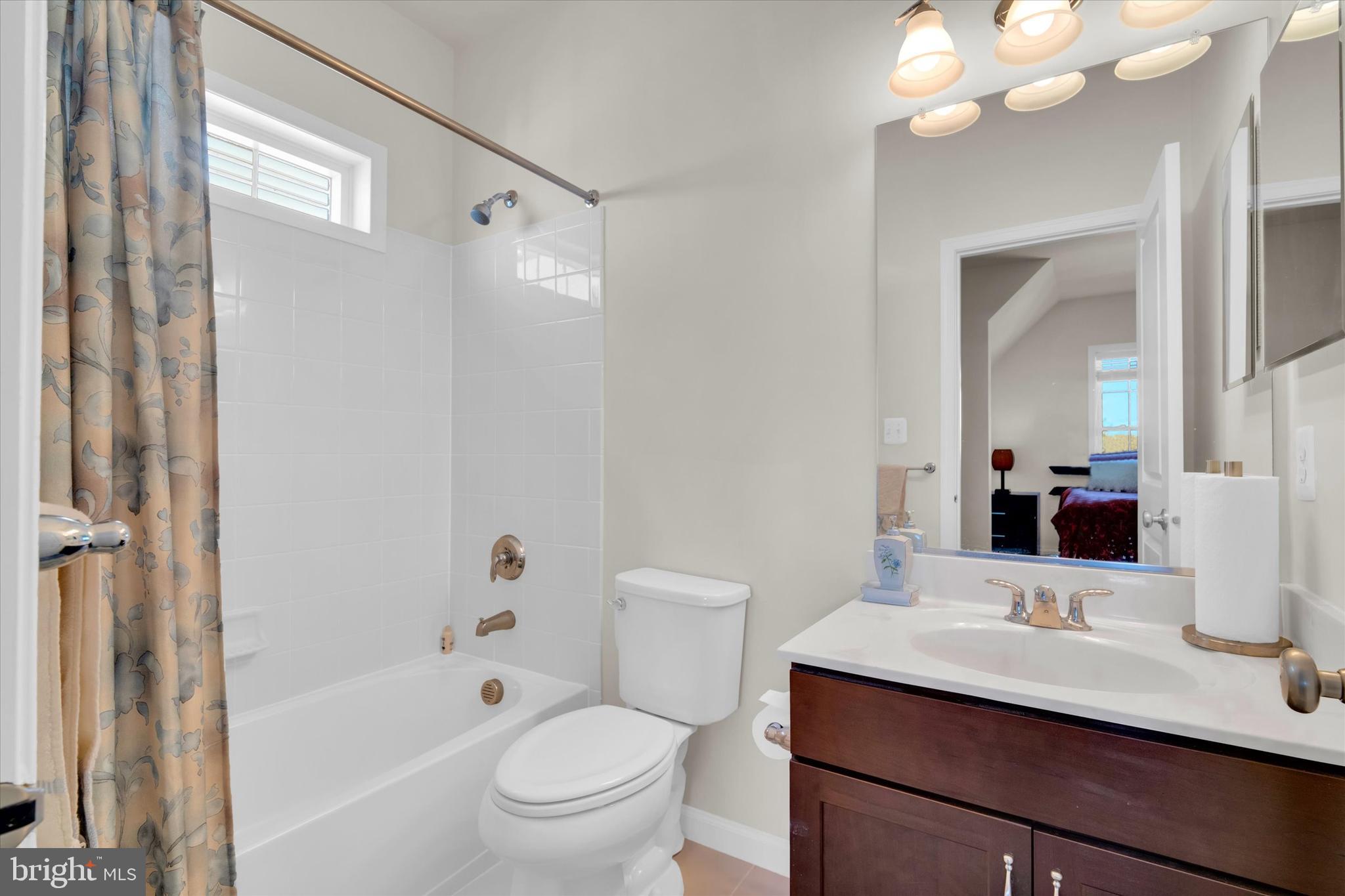 MARLBORO RIDGE - Residential