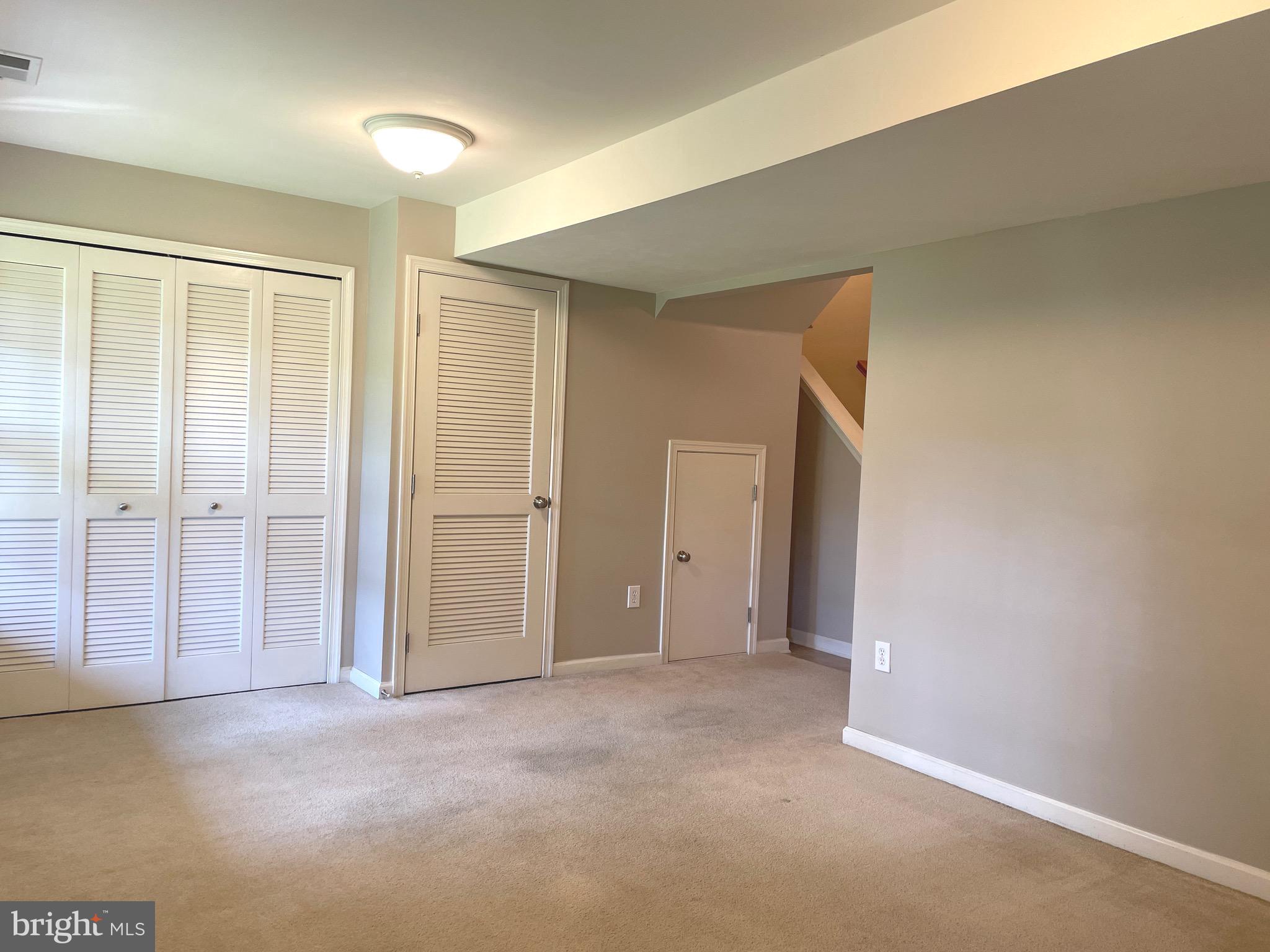 CHAMBERS HILL COMMONS - Residential Lease